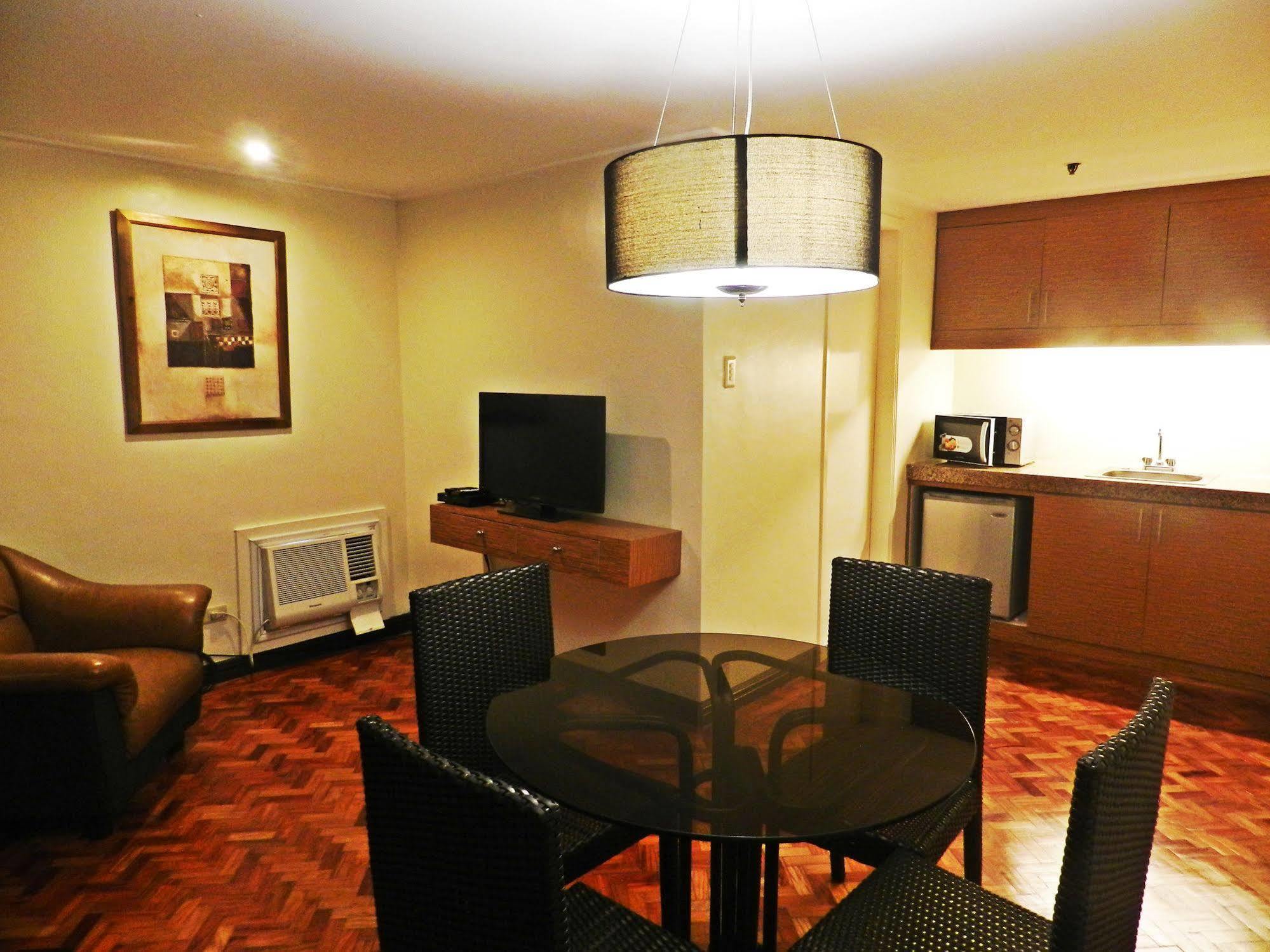 Salcedo Suites Makati City Exteriér fotografie