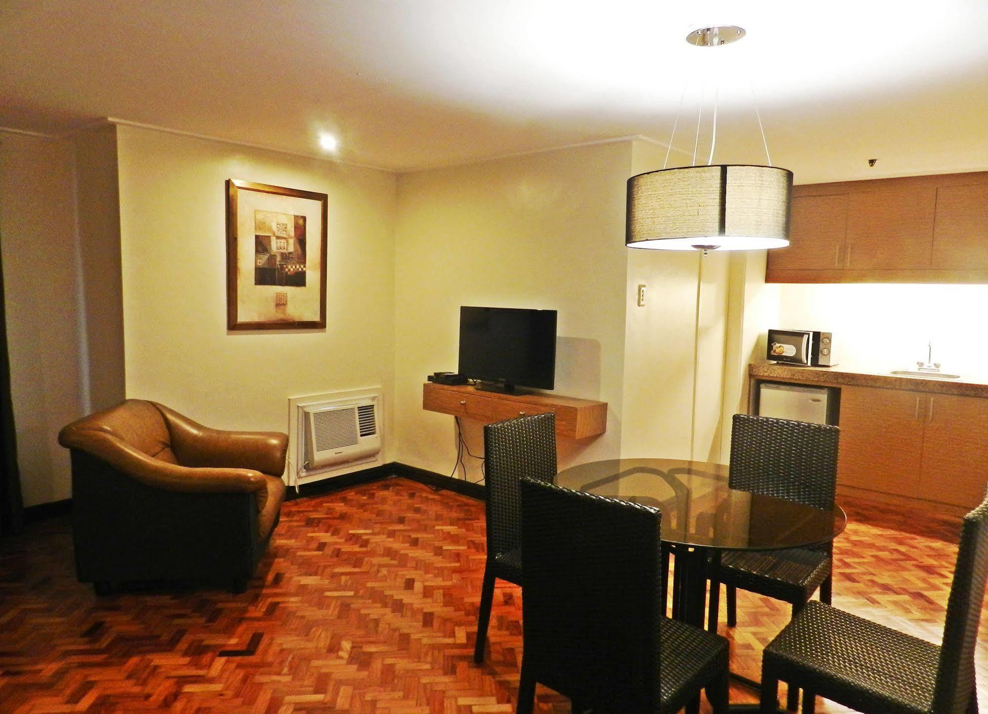 Salcedo Suites Makati City Exteriér fotografie