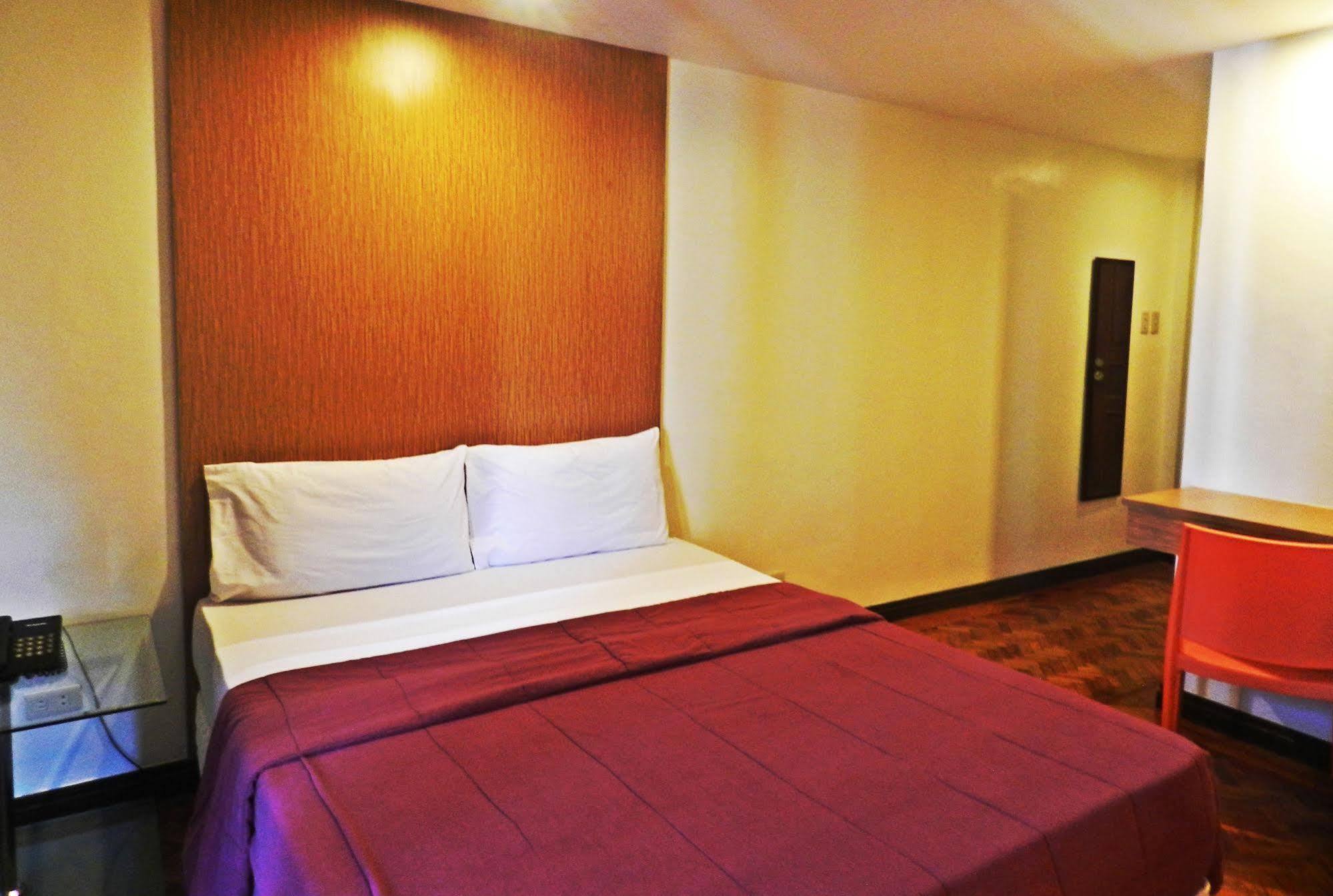 Salcedo Suites Makati City Exteriér fotografie