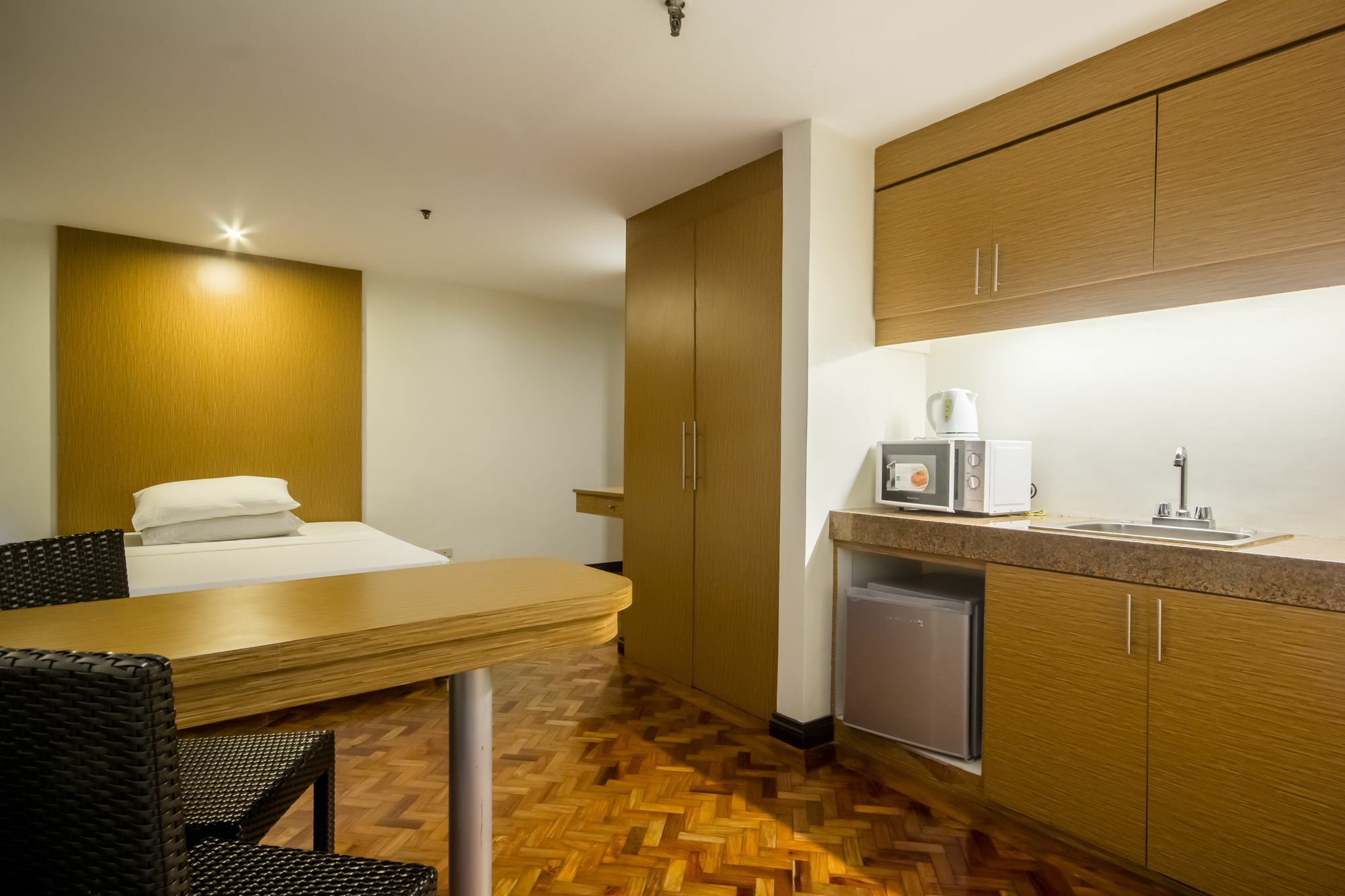 Salcedo Suites Makati City Exteriér fotografie